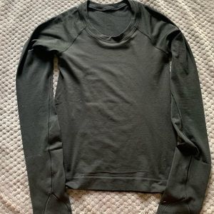 Lululemon swiftly tech size 2